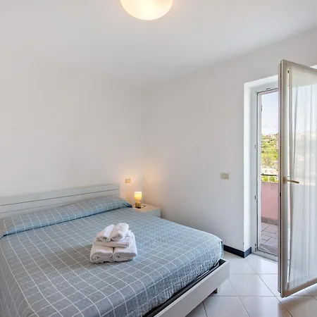Zafferano - Mentuccia Apartment